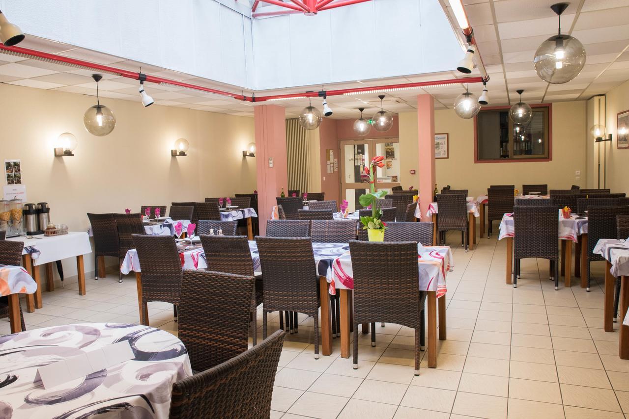 Hotel Le Vascon Dax Bagian luar foto